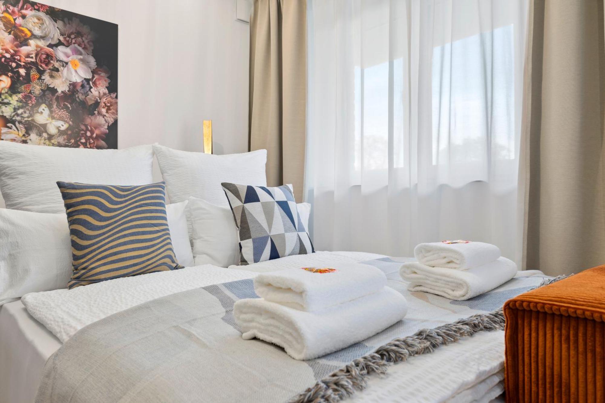 Svyvo Siegburg - Cozy Serviced Apartments Near Cologne & Bonn الغرفة الصورة