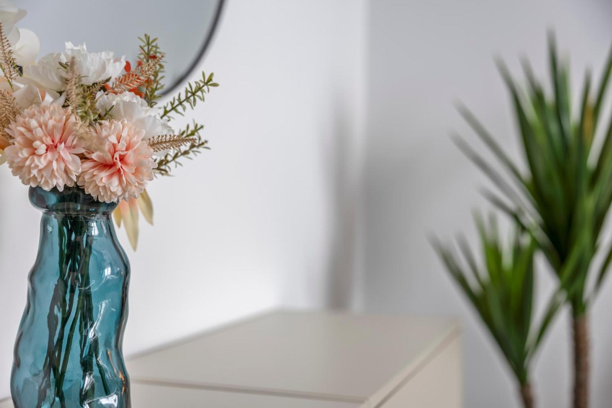 Svyvo Siegburg - Cozy Serviced Apartments Near Cologne & Bonn الغرفة الصورة