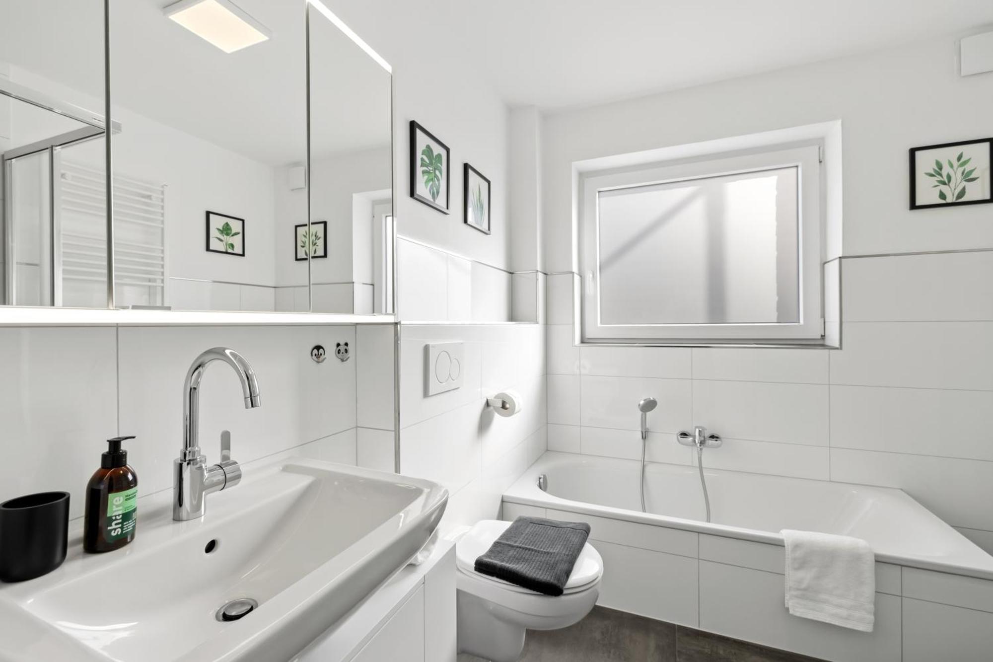 Svyvo Siegburg - Cozy Serviced Apartments Near Cologne & Bonn الغرفة الصورة