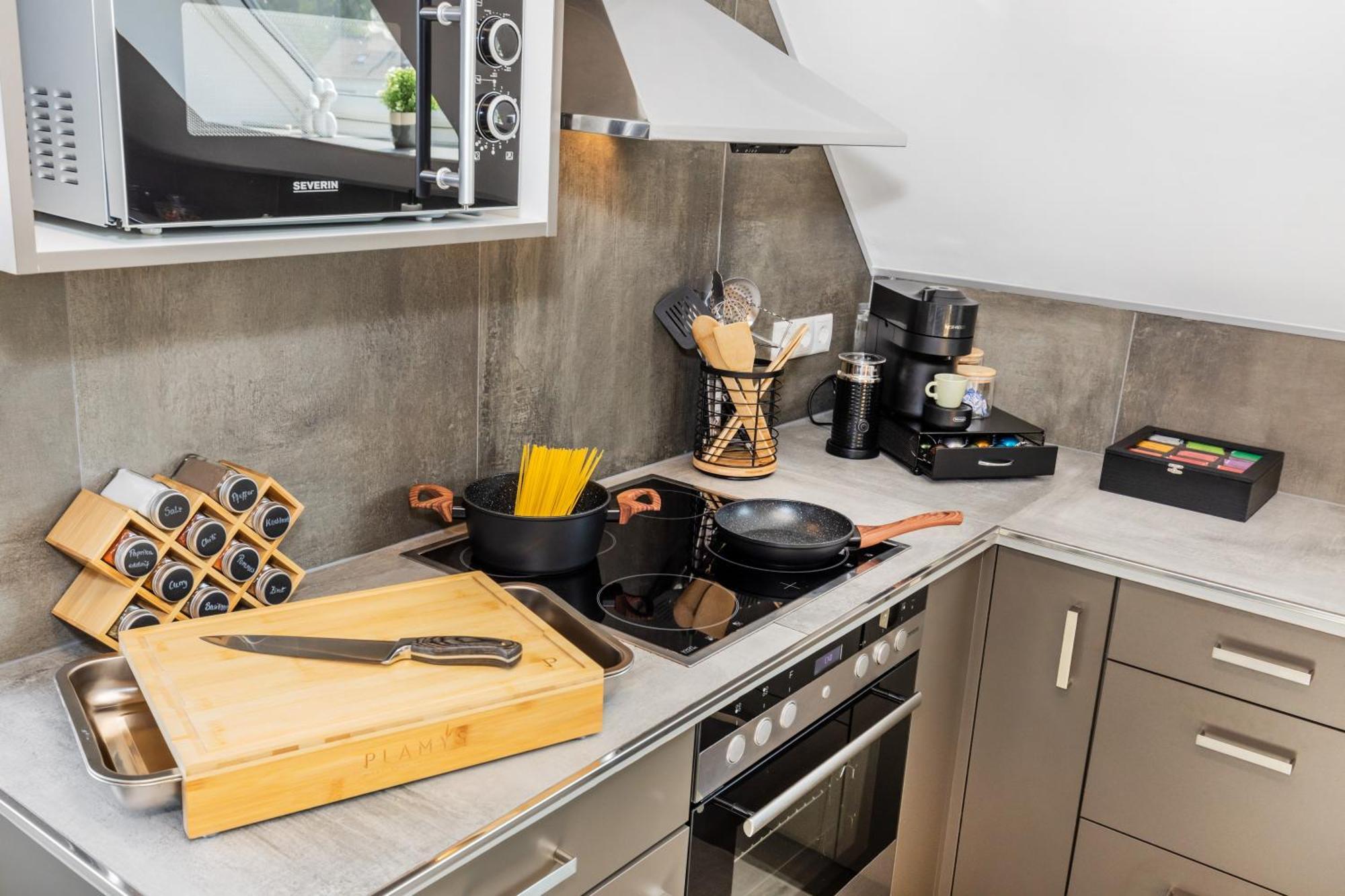 Svyvo Siegburg - Cozy Serviced Apartments Near Cologne & Bonn الغرفة الصورة