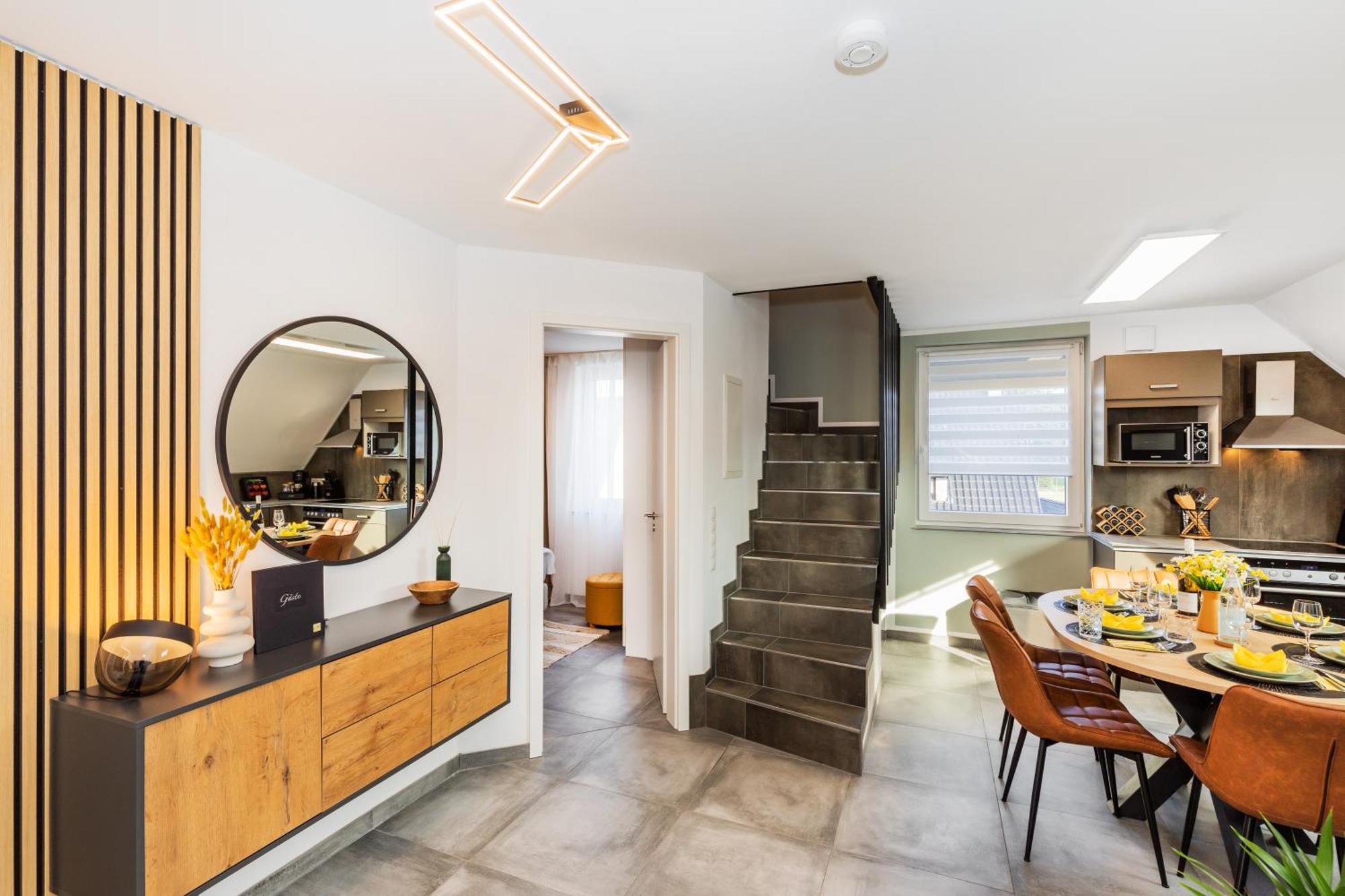 Svyvo Siegburg - Cozy Serviced Apartments Near Cologne & Bonn الغرفة الصورة