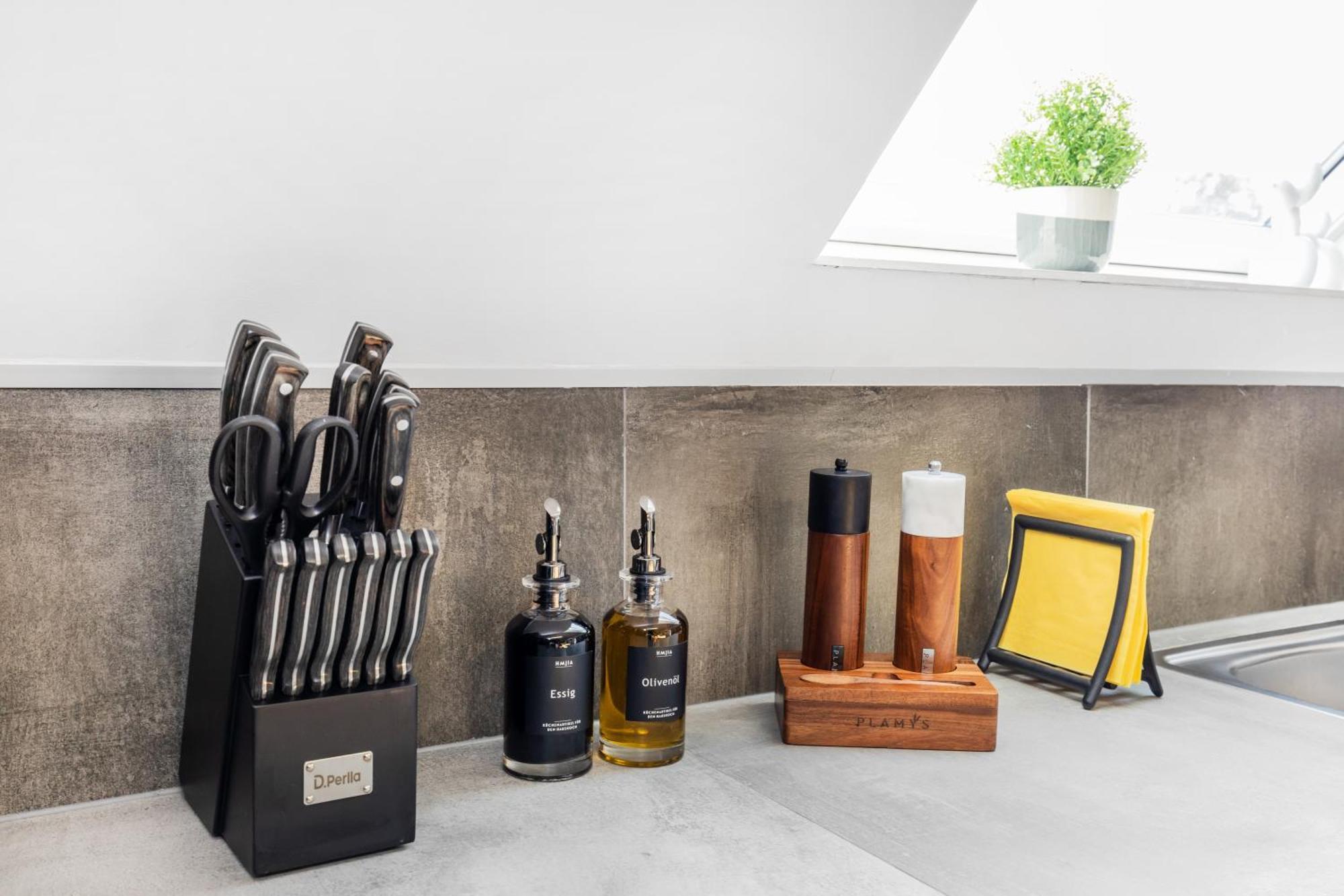 Svyvo Siegburg - Cozy Serviced Apartments Near Cologne & Bonn الغرفة الصورة
